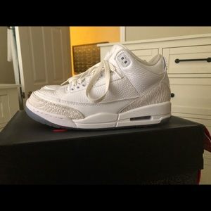 Air Jordan 3 white/white sz 8.5